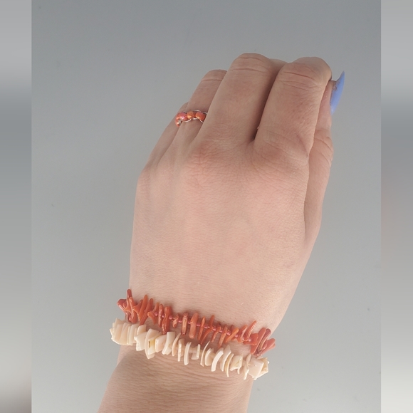 Shells and Coral Beaded Bracelet and Ring Set - Picture 10 of 11